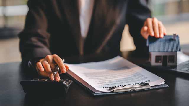 Regularização de Imóveis: como legalizar sua propriedade de forma simples e segura