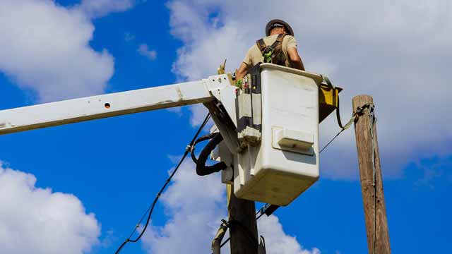 Corte de energia por suspeita de fraude? Saiba como se defender e ganhar indenização